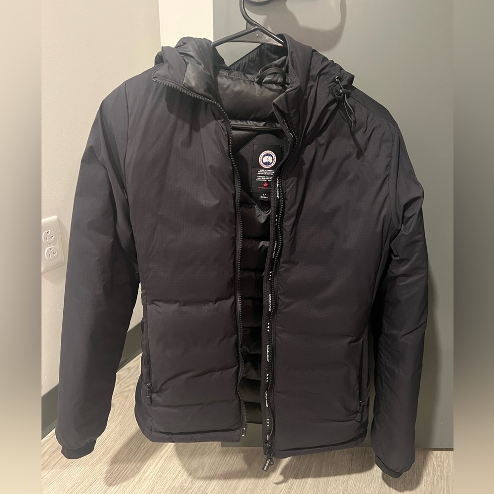 Canada Goose Women's Camp Down Hoody Matte Finish
